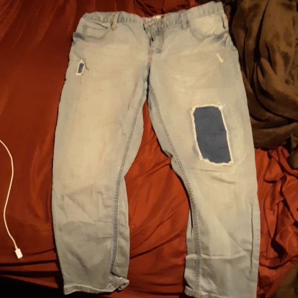 Ankle pants